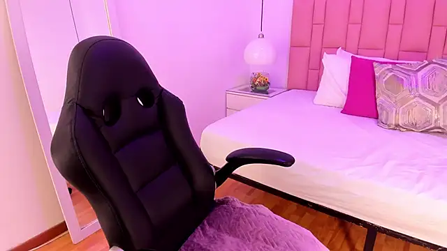 Amy Ferreira online show from January 9, 2026, 3:46 am