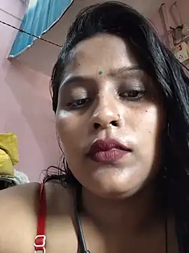 Snapshot of Jasmine_Januja chatting on June 3, 2026, 2:01 am Jasmine Januja online show from June 3, 2026, 2:01 am
