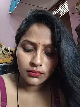 Snapshot of Jasmine_Januja chatting on June 19, 2026, 1:11 am Jasmine Januja online show from June 19, 2026, 1:11 am