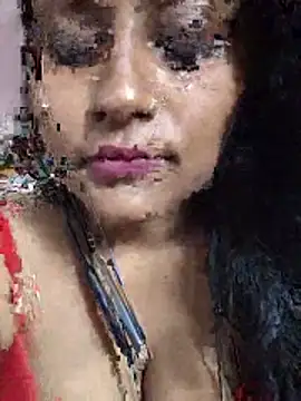 Snapshot of Jasmine_Januja chatting on May 18, 2026, 2:12 am Jasmine Januja online show from May 18, 2026, 2:12 am