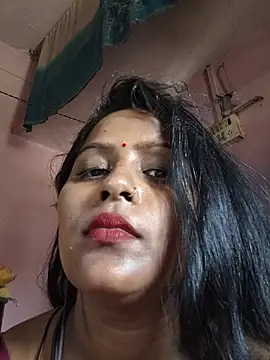 Snapshot of Jasmine_Januja chatting on June 21, 2026, 2:39 am Jasmine Januja online show from June 21, 2026, 2:39 am