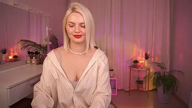 Amelia Wells online show from September 30, 2025, 6:08 am