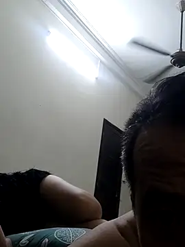 MaiHoang2k online show from September 24, 2025, 7:31 pm