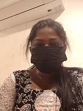 TAMIL AMMUKUTTYY online show from December 22, 2025, 6:19 pm