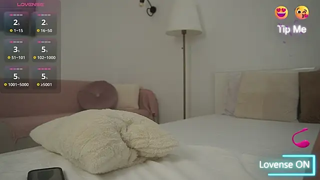 adisson fox online show from January 9, 2026, 8:32 am