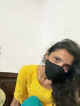 Snapshot of sweetreddy-02 chatting on November 21, 2025, 9:08 am sweetreddy-02 online show from November 21, 2025, 9:08 am