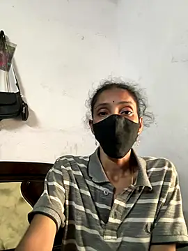 Snapshot of sweetreddy-02 chatting on November 11, 2025, 7:58 am sweetreddy-02 online show from November 11, 2025, 7:58 am