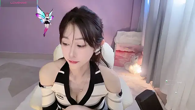 ai-ai-mi online show from December 1, 2025, 7:20 am