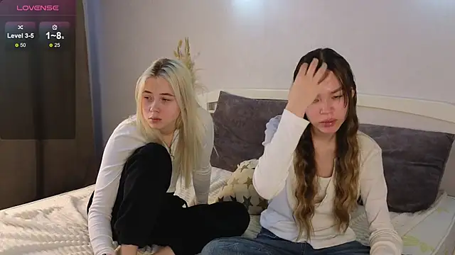 MarniOrdway online show from December 21, 2025, 4:47 am