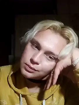 MargoShein online show from October 6, 2025, 12:50 pm