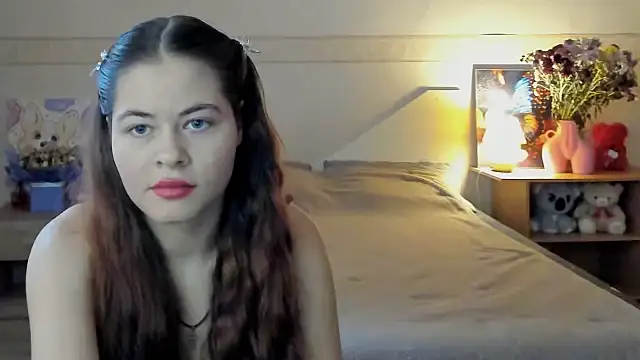 Snapshot of NicoleCollys chatting on October 9, 2025, 5:30 am NicoleCollys online show from October 9, 2025, 5:30 am