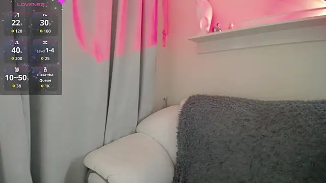 Ange Lus online show from October 8, 2025, 10:43 pm