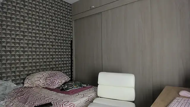 MissDhana online show from March 15, 2026, 4:52 am