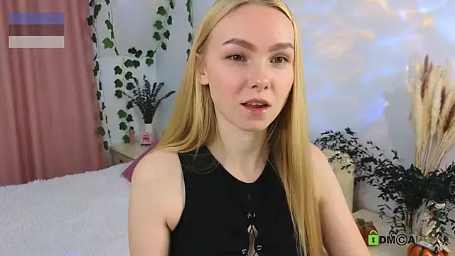 hey Olivia online show from November 9, 2025, 6:50 am