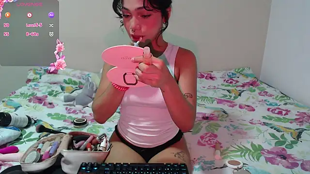 Snapshot of Cataleya_naz chatting on November 21, 2025, 12:20 am Cataleya naz online show from November 21, 2025, 12:20 am