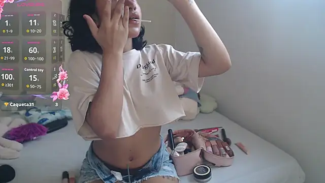 Snapshot of Cataleya_naz chatting on November 9, 2025, 9:30 pm Cataleya naz online show from November 9, 2025, 9:30 pm