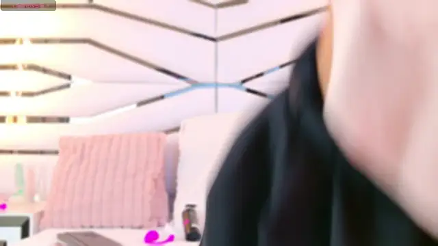 Snapshot of SabrinnaTaylor chatting on September 25, 2025, 7:09 pm SabrinnaTaylor online show from September 25, 2025, 7:09 pm