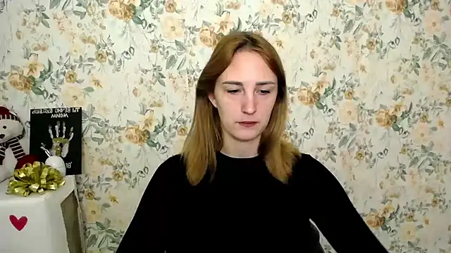 Milana Cutie  online show from October 9, 2025, 6:03 am