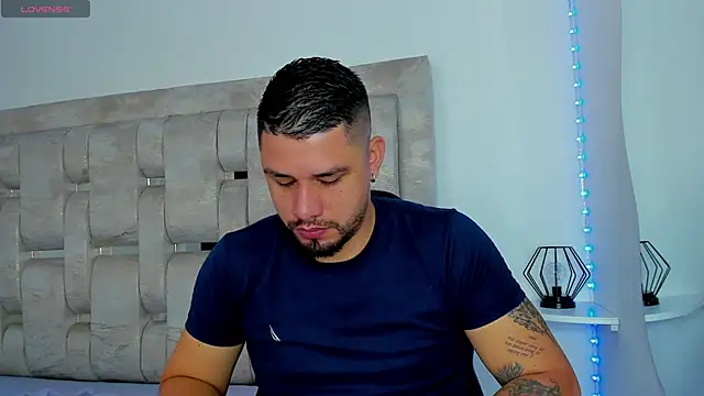 Snapshot of Jacob19_ chatting on September 22, 2025, 11:38 am Jacob19 online show from September 22, 2025, 11:38 am