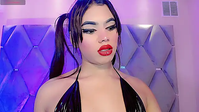 Snapshot of AithanaBlaze chatting on January 18, 2026, 11:19 pm AithanaBlaze online show from January 18, 2026, 11:19 pm