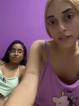 Snapshot of loirinhaaa chatting on February 20, 2026, 6:19 am loirinhaaa online show from February 20, 2026, 6:19 am