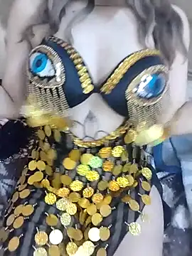 Snapshot of shahinaz-123 chatting on February 14, 2026, 9:42 am shahinaz-123 online show from February 14, 2026, 9:42 am