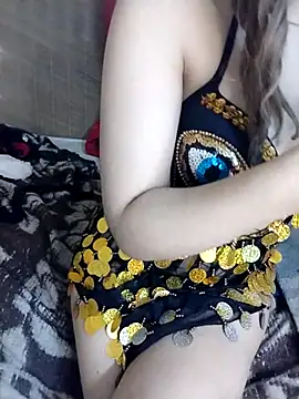 Snapshot of shahinaz-123 chatting on February 28, 2026, 10:04 am shahinaz-123 online show from February 28, 2026, 10:04 am