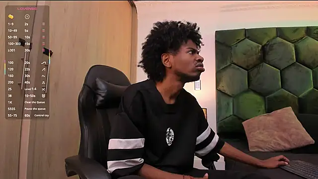 Snapshot of AllexJacob chatting on February 17, 2026, 1:41 pm AllexJacob online show from February 17, 2026, 1:41 pm