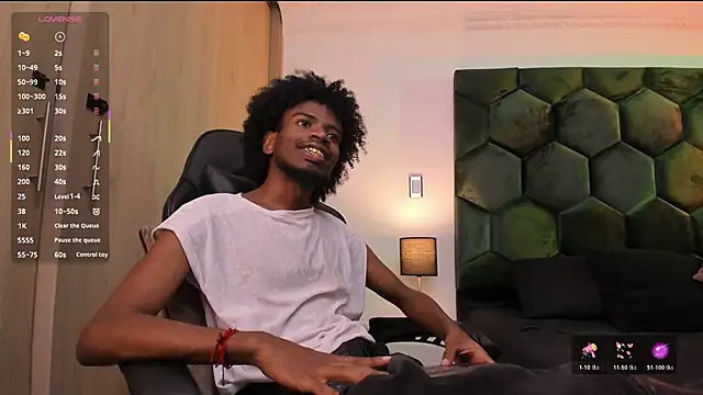 Snapshot of AllexJacob chatting on February 16, 2026, 7:12 pm AllexJacob online show from February 16, 2026, 7:12 pm