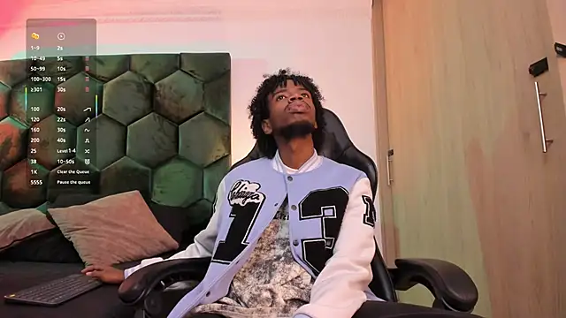 Snapshot of AllexJacob chatting on February 25, 2026, 1:11 pm AllexJacob online show from February 25, 2026, 1:11 pm