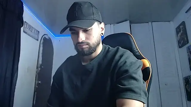 Chrys harris77 online show from October 4, 2025, 11:06 pm