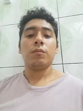 Snapshot of latinbigcock1_ chatting on November 22, 2025, 2:43 am latinbigcock1 online show from November 22, 2025, 2:43 am