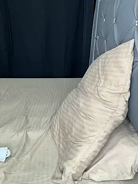 arthurdavies online show from November 1, 2025, 4:19 am