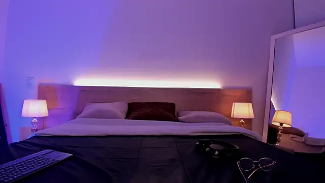 Scarleett Moon online show from November 29, 2025, 4:01 am