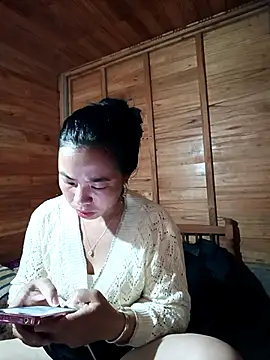 tulipsexy online show from October 12, 2025, 4:58 am