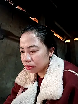 tulipsexy online show from December 23, 2025, 1:27 am