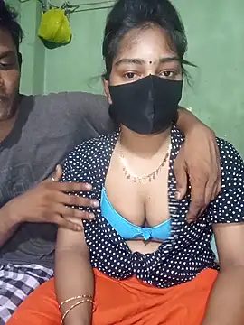 Cute Couple59 online show from June 4, 2026, 7:07 pm