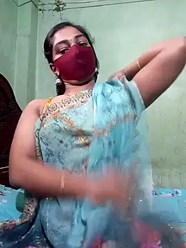 Snapshot of Cute_Couple59 chatting on November 29, 2025, 7:52 am Cute Couple59 online show from November 29, 2025, 7:52 am