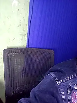 Snapshot of Cute_Couple59 chatting on January 7, 2026, 7:19 pm Cute Couple59 online show from January 7, 2026, 7:19 pm