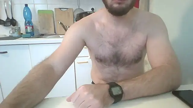 Astleitx online show from November 28, 2025, 2:17 pm