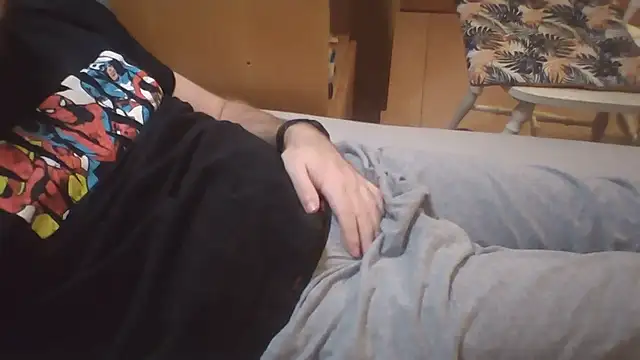 Snapshot of Astleitx chatting on February 1, 2026, 8:18 pm Astleitx online show from February 1, 2026, 8:18 pm