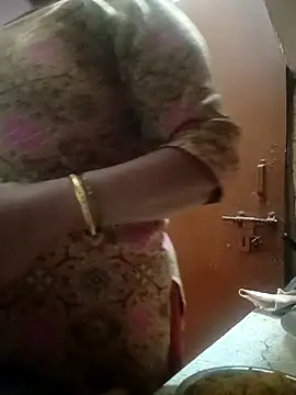 Snapshot of Jeya_thakur chatting on February 6, 2026, 7:37 am Jeya thakur online show from February 6, 2026, 7:37 am