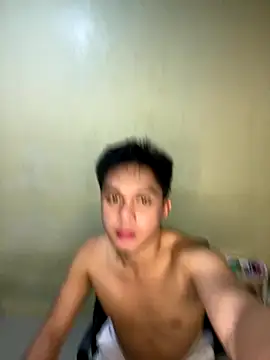 Snapshot of Jan_Waynexx chatting on November 25, 2025, 12:44 am Jan Waynexx online show from November 25, 2025, 12:44 am