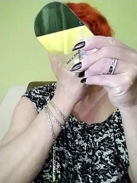 Alissa55552111 online show from May 26, 2026, 5:05 am