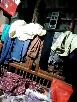 Biu xx online show from December 22, 2025, 12:38 pm