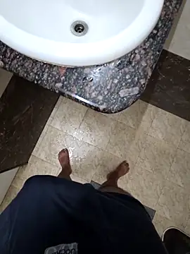 Snapshot of thick_hard_dick chatting on November 5, 2025, 4:59 am thick hard dick online show from November 5, 2025, 4:59 am