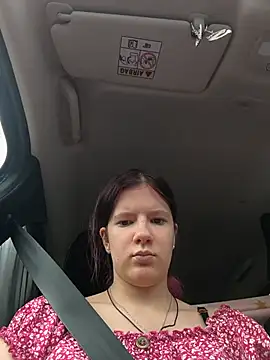 Hot SkinnyGirl online show from May 22, 2026, 10:57 am