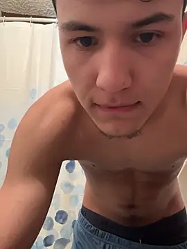 Snapshot of El_awo_ chatting on March 18, 2026, 9:37 pm El awo online show from March 18, 2026, 9:37 pm