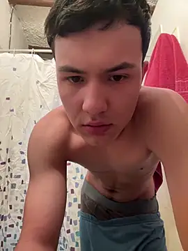 Snapshot of El_awo_ chatting on February 10, 2026, 4:22 am El awo online show from February 10, 2026, 4:22 am