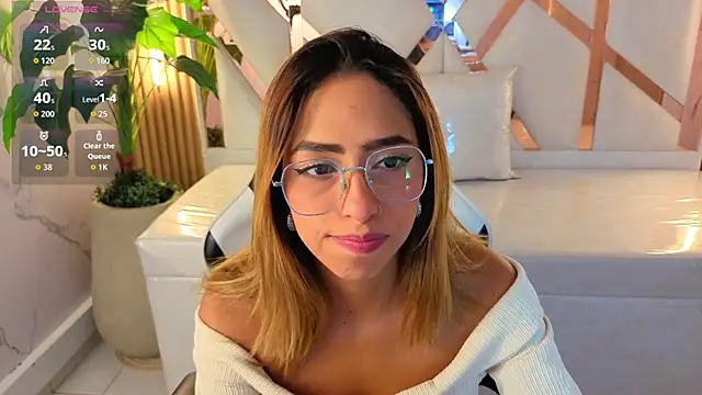 Snapshot of tamara_tp chatting on March 3, 2026, 7:21 pm tamara tp online show from March 3, 2026, 7:21 pm